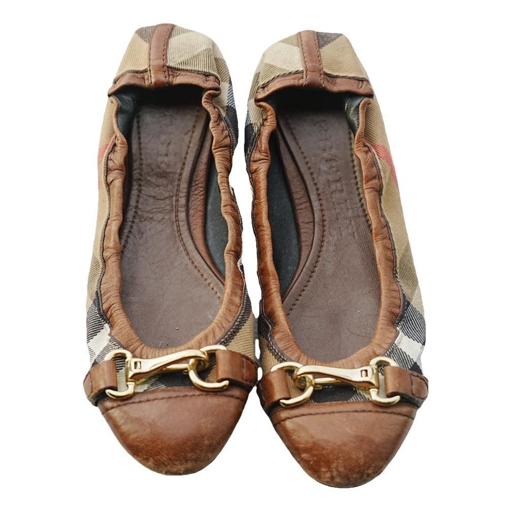 Burberry Leather flats - 39 EU