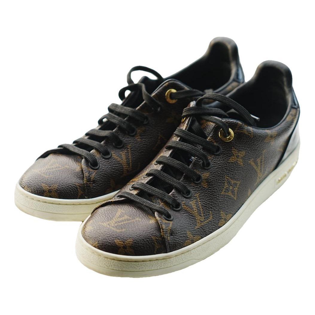 Louis Vuitton Leather trainers - 38.5 EU